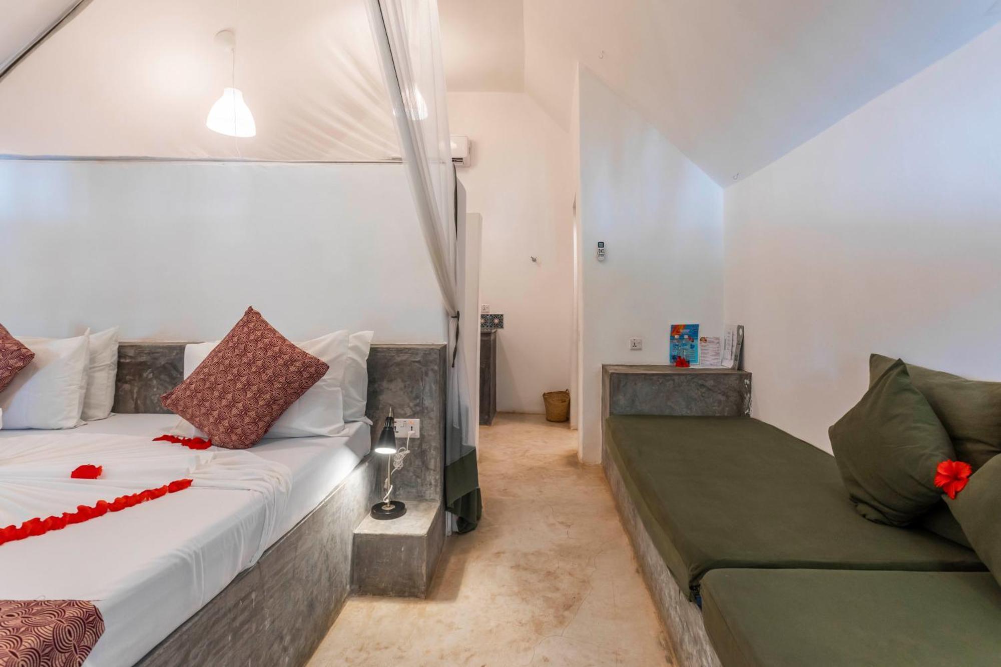 Fun Beach Hotel 잠비아니 외부 사진